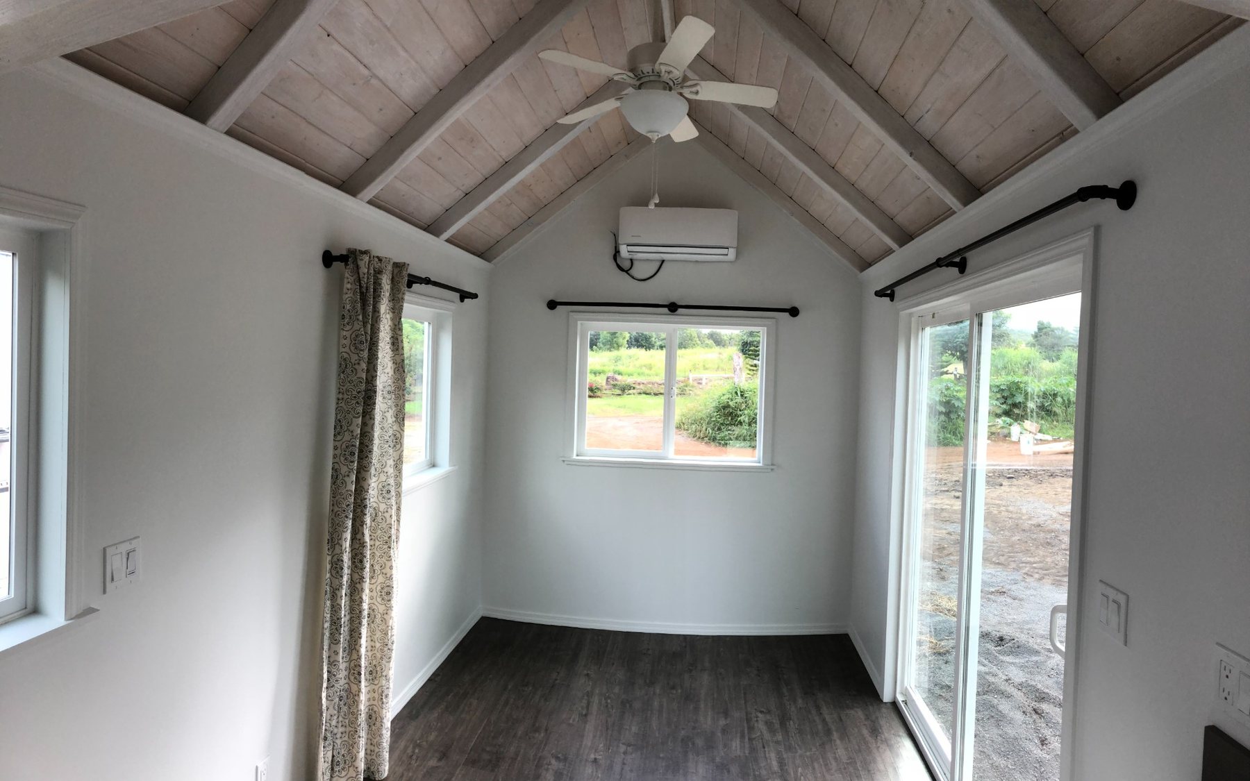 Bright finished room with vaulted ceiling